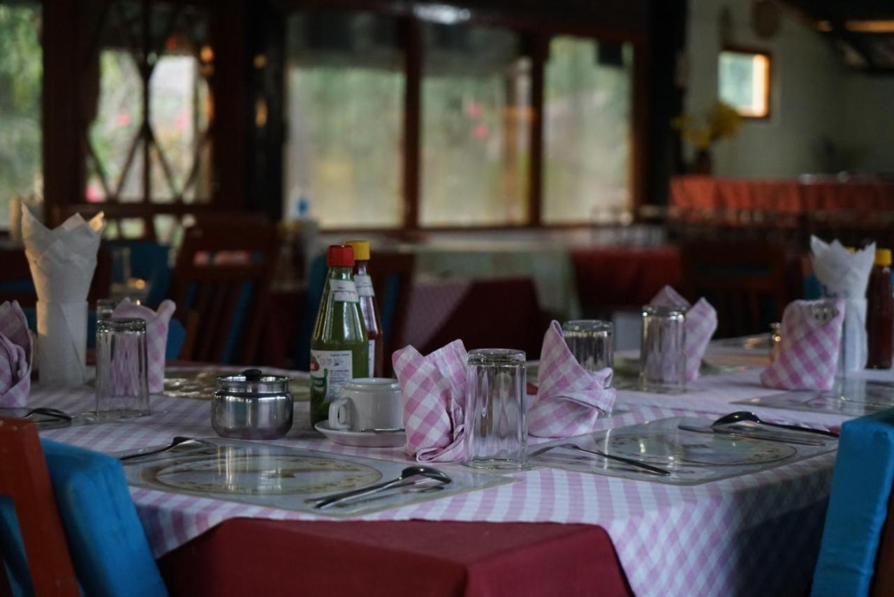 Forest Hideaway Resort Pvt Ltd Bardiya Eksteriør billede